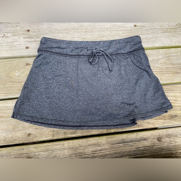 Grey Body ID by Baltex Mini Skort - Picture 2 of 7